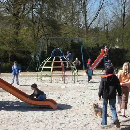 Campings.com La Kilienne* * Warlincourt-les-Pas